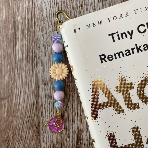 Bookmark Flower Cat Handcrafted Artisan Beaded Metal Journal Gift Read Book - Picture 2 of 3